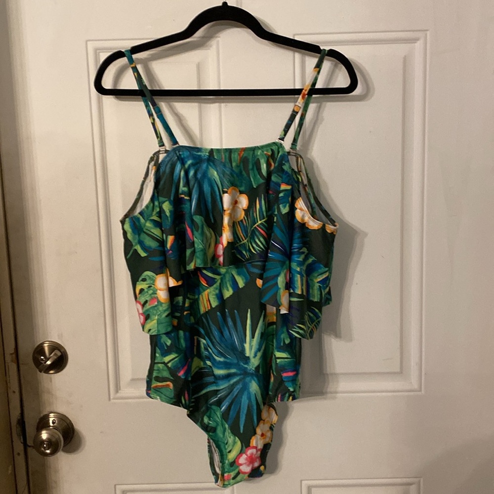 NWT Holipick Off the Shoulder Tropical Floral One-Piece Swimsuit - Picture 14 of 16